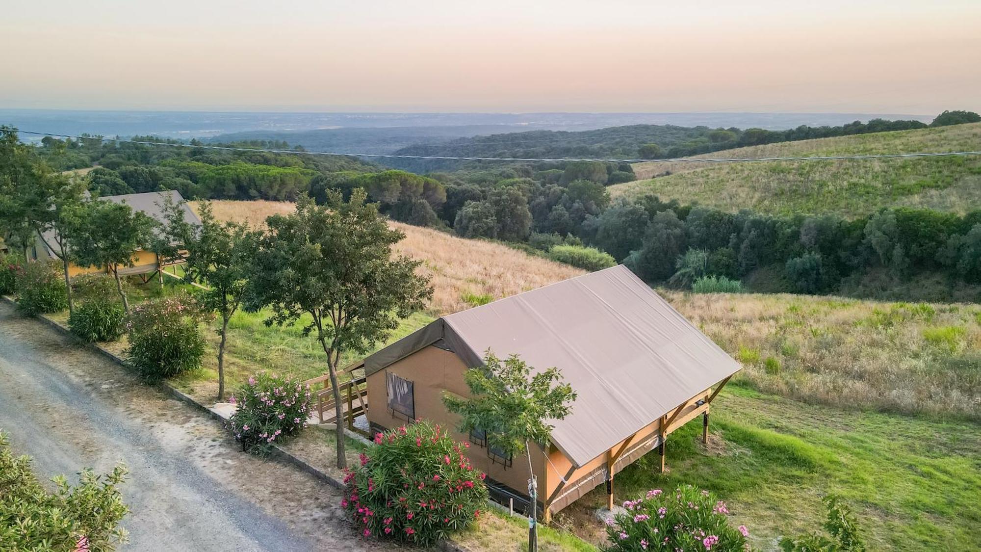 Отель Glamping Debbiare Рипарбелла Экстерьер фото